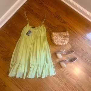 Green, float country summer dress - Medium
